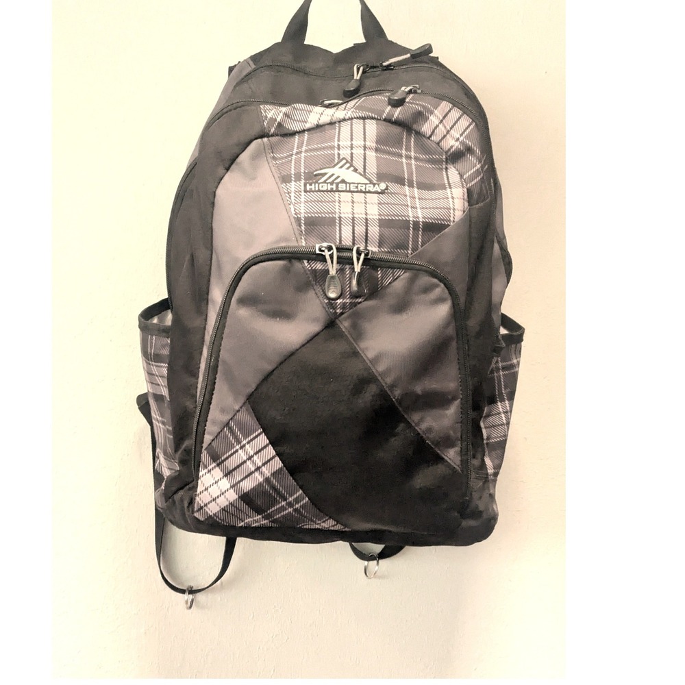 High Sierra Swerve Laptop Backpack 17" Black Gray Plaid Cushion Zone